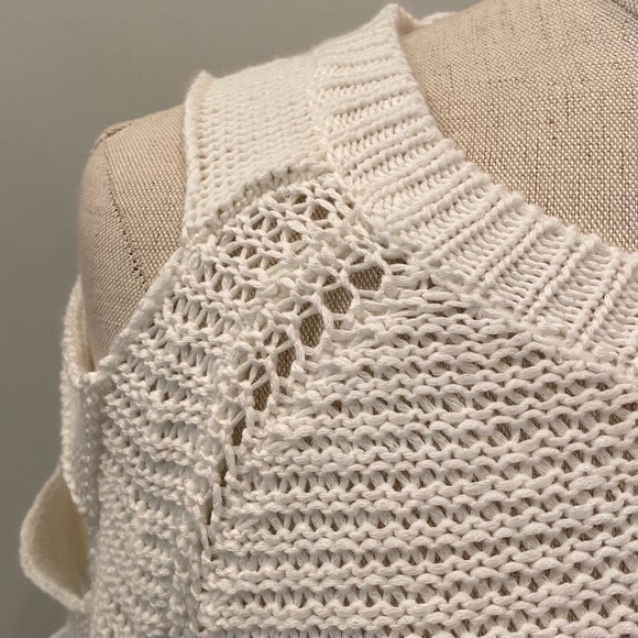 RD Style Womens Long Sleeve White Sweater with Shoulder Arm Cutouts/ Size M - Picture 5 of 16